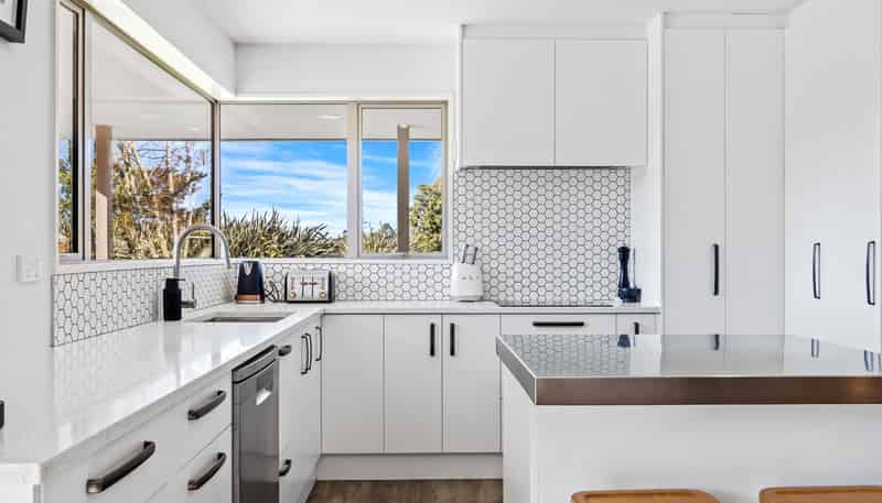 724 Loburn Whiterock Road, Loburn