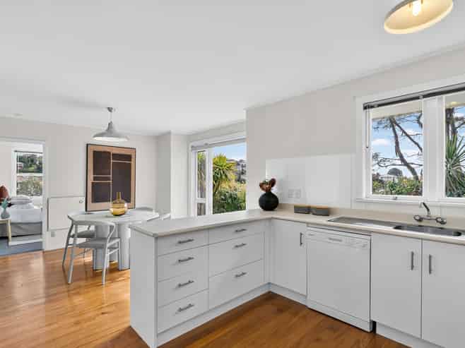 1/20 Van Diemen Street, Nelson