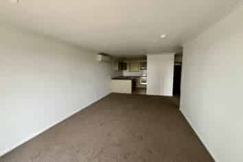 13/8 Monte Cassino Place, Birkenhead