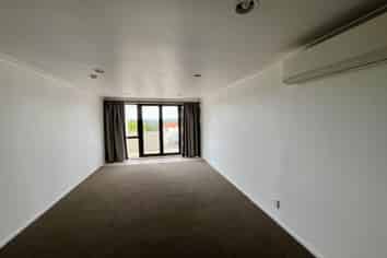 13/8 Monte Cassino Place, Birkenhead