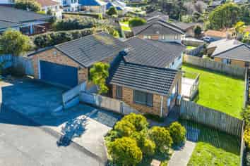 100 George Deane Place, Greenhithe