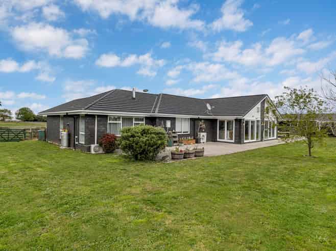 54 & 56 Saddleton Road, Waiau Pa