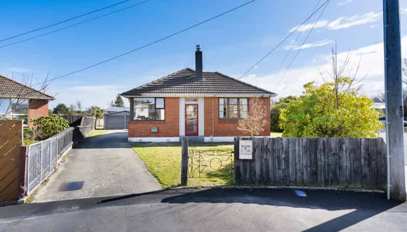 4 Gretna Place, Mosgiel