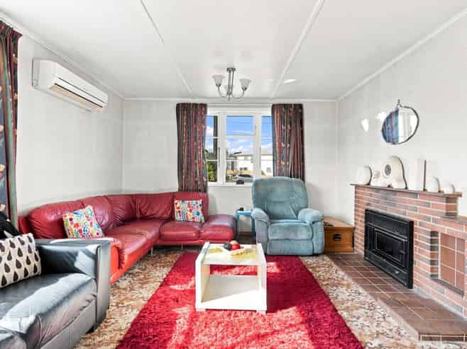 4 Gretna Place, Mosgiel