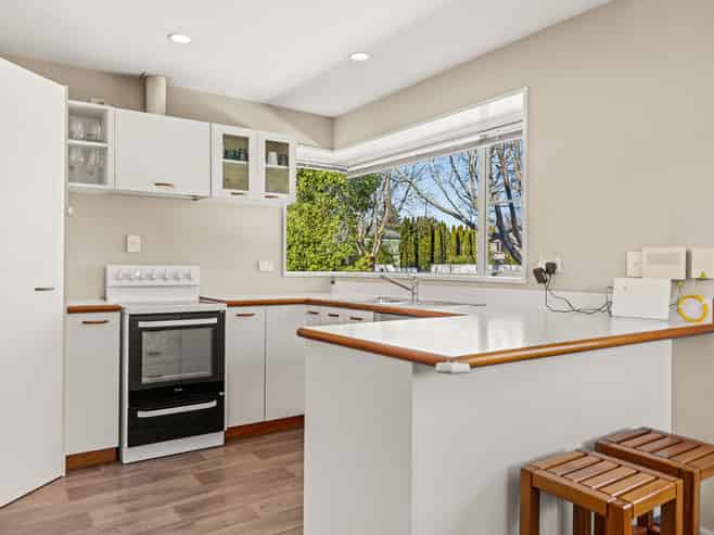 2/18 Barnes Road, Redwood