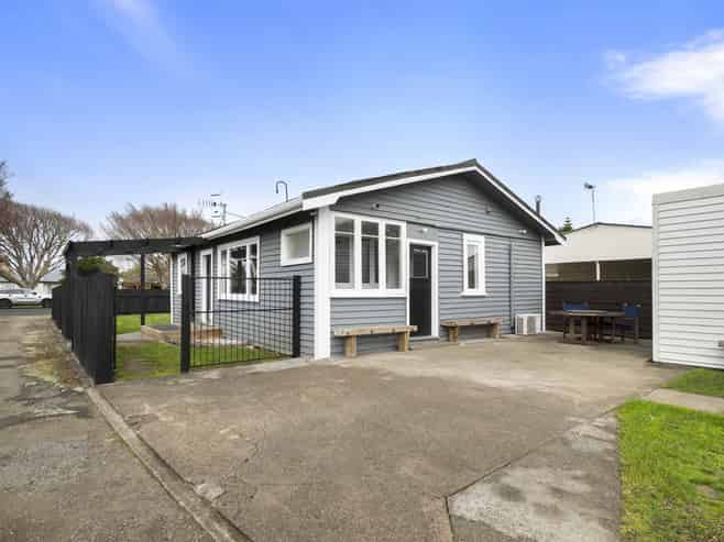 64 North Street, Feilding