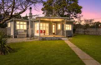 29 & 29a Stalkers Road, Woodend Beach