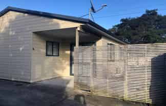 8A Ribblesdale Road, Henderson