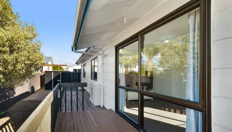2/9 Porchester Road, Papakura