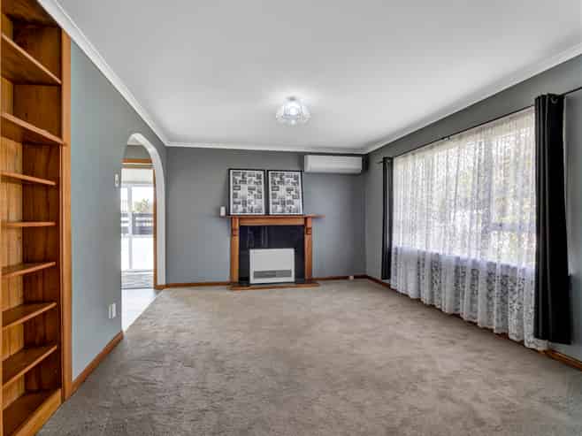 40 Queens Road, Glen Avon