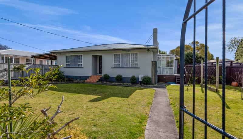 40 Queens Road, Glen Avon