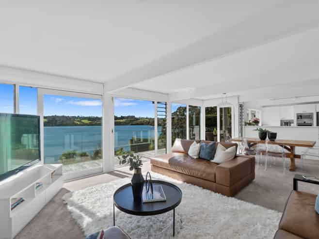 14 Darwin Lane, Remuera