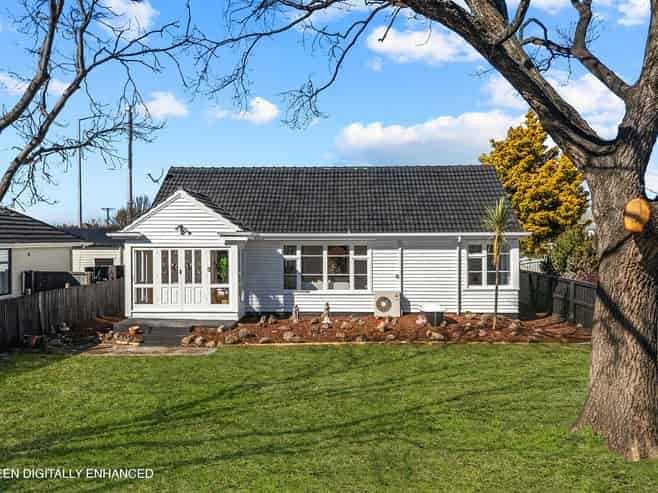 325 Wainoni Road, Avondale