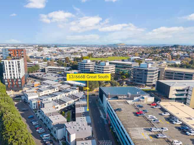 13/666B Great South Road, Ellerslie