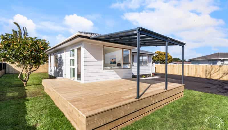 12 Desmond Place, Otara