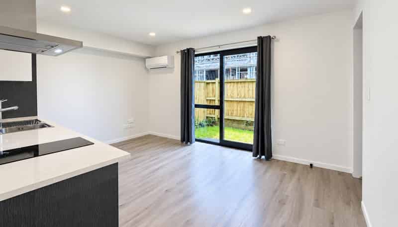 F/16 Matukutureia Lane, Manurewa