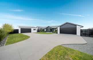 9 Pegasus Place, Seaward Bush