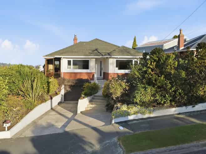 39 Derwent Street, Helensburgh