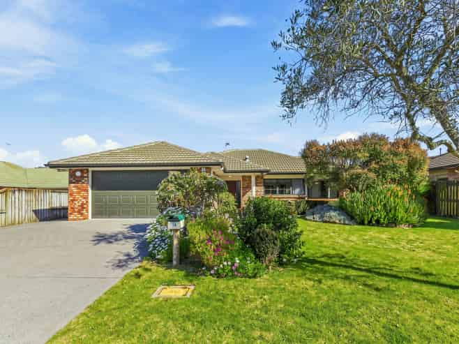 14 Olympus Grove, Papamoa