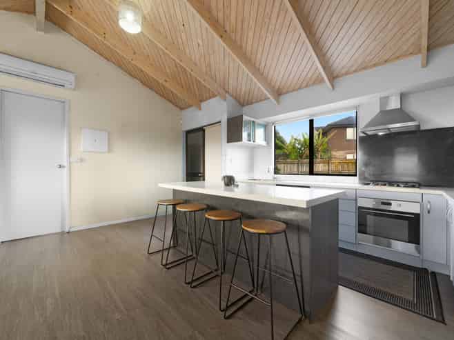 608C Massey Road, Mangere East