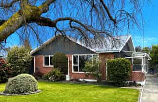 9 Woods Street, Allenton