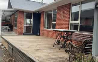 9 Woods Street, Allenton