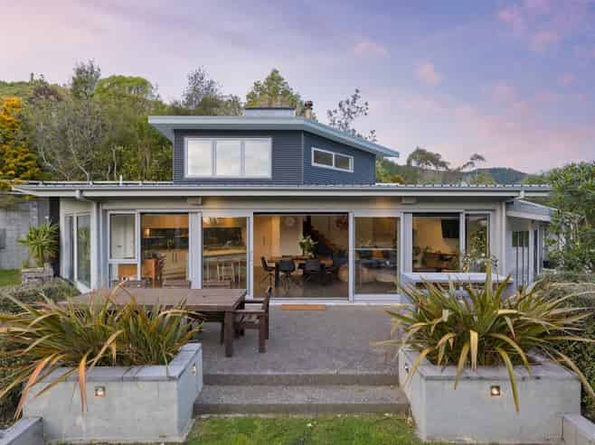 58 Macs Road, Hira
