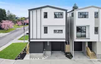 2/27 Brady Road, Otahuhu
