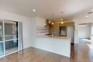 90 Treadwell Street, Springvale