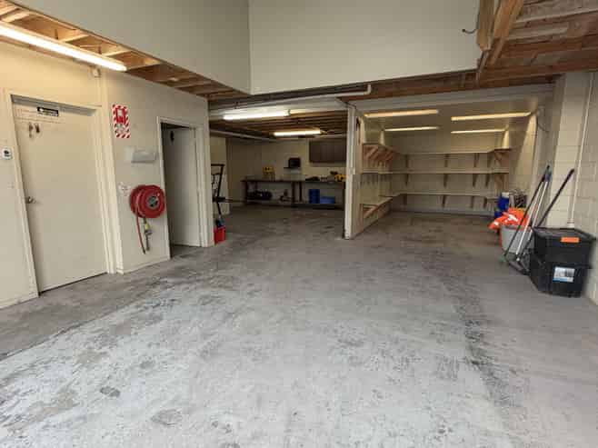 171sqm Warehouse + Office | Markedo Place