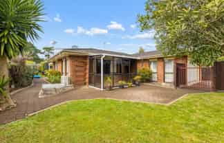 86 Carnoustie Drive, Wattle Downs