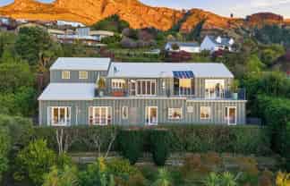 15 The Terrace, Governors Bay