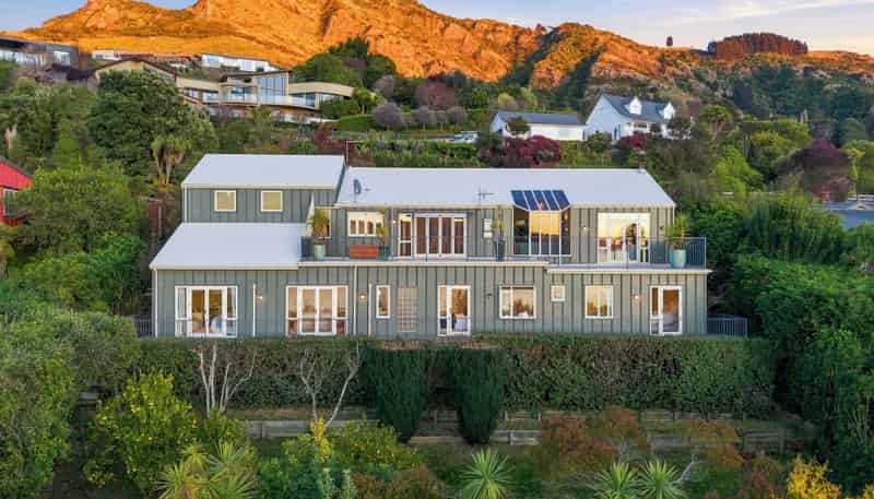 15 The Terrace, Governors Bay