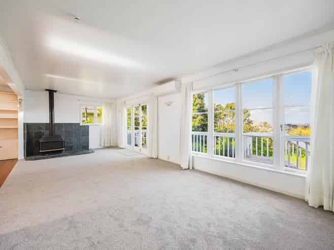 82-84 Ocean View Road, Hillcrest