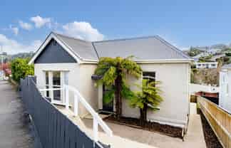 74 Kaikorai Valley Road, Kaikorai