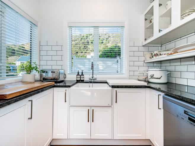86 Ames Street, Paekakariki