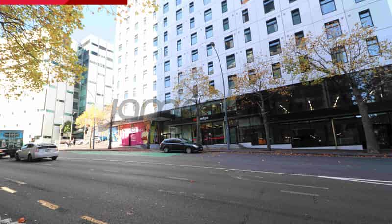 17-R/396 Queen Street, Auckland Central