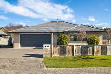 26 Calluna Crescent, Mosgiel