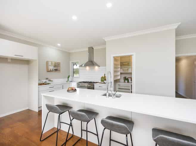 75 Reid Line West, Feilding