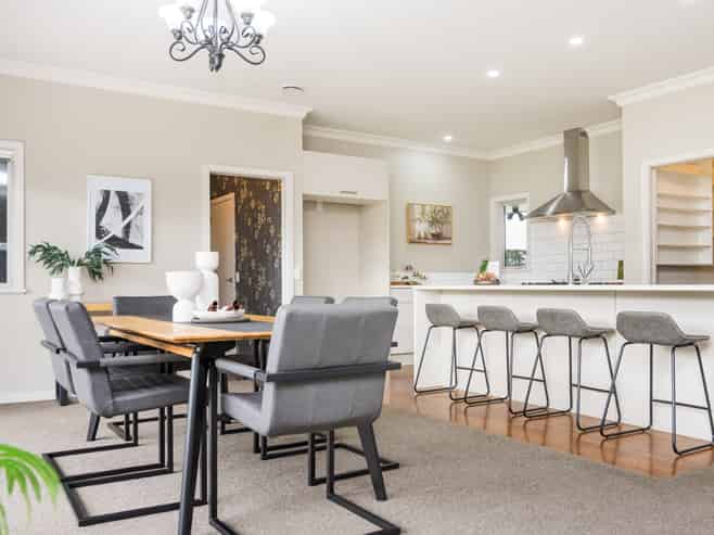 75 Reid Line West, Feilding