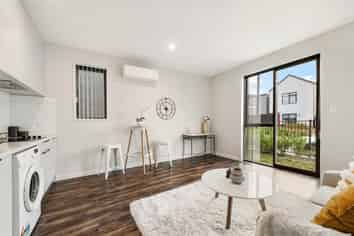 8 Skua Road, Hobsonville
