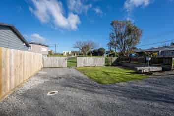 10 Alexander Road, Raumati Beach