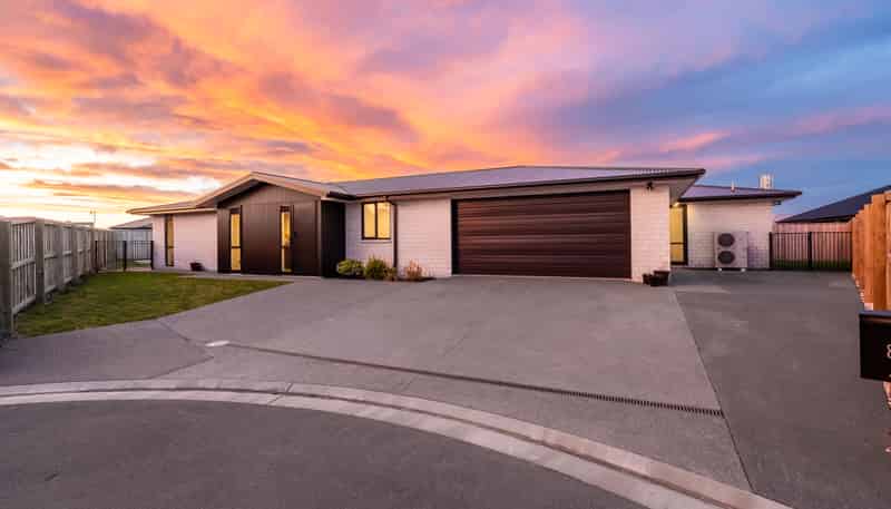 8 Gemstone Place, Rolleston