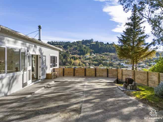 85 Wickliffe Terrace, Port Chalmers