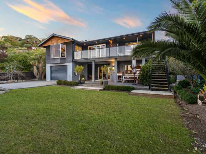 18 Soleares Avenue, Mount Pleasant