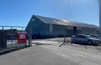 Large Scale Warehouse plus Yard