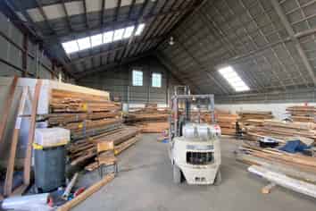 Large Scale Warehouse plus Yard