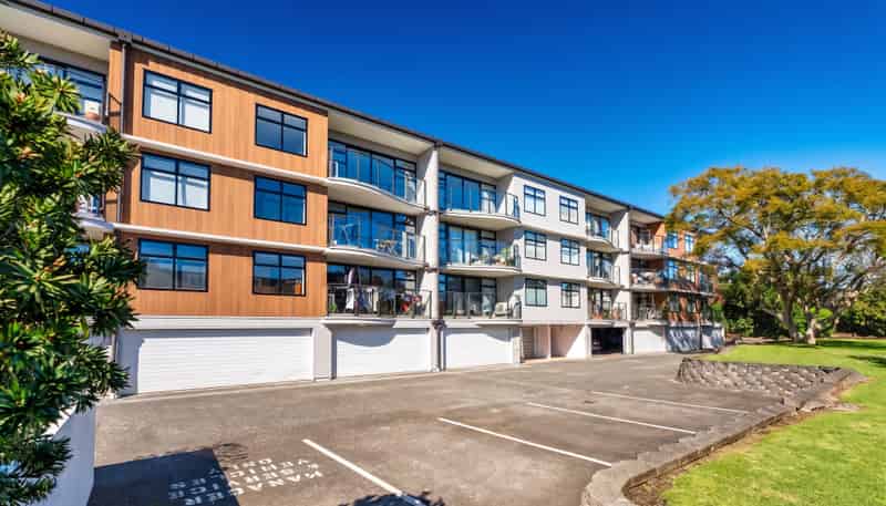 2N Alpers Avenue, Epsom