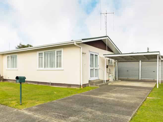 19 Blenheim Place, Feilding