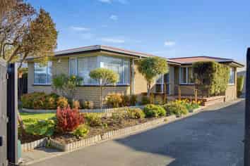 35 Woodgrove Avenue, North New Brighton